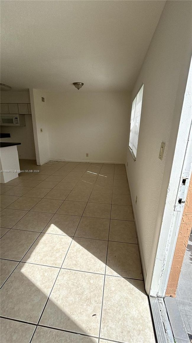 APT-2 - 978 Sw 10 Th Dr, Condo with 1 bedrooms, 1 bathrooms and null parking in Pompano Beach FL | Image 5