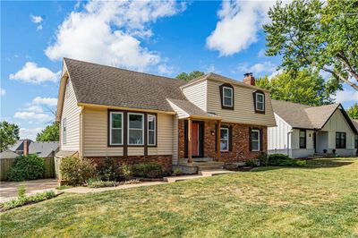 12711 W 102nd Street, House other with 4 bedrooms, 2 bathrooms and null parking in Lenexa KS | Image 2