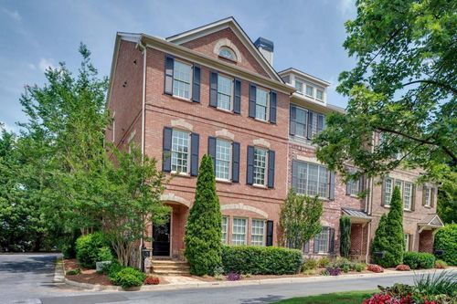 572 Parkside Village Way Nw, Marietta, GA, 30060-7958 | Card Image