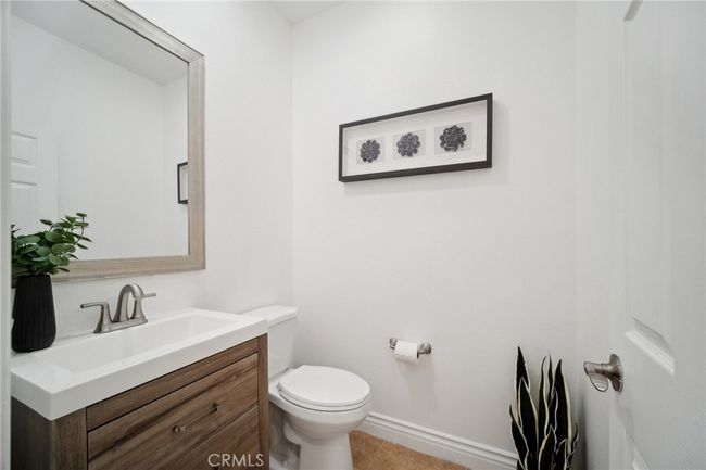 25422 Magnolia Ln, House other with 5 bedrooms, 5 bathrooms and 5 parking in Stevenson Ranch CA | Image 28