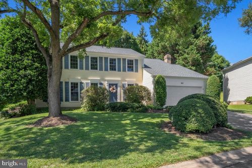 7117 Copperwood Ct, ROCKVILLE, MD, 20855-2540 | Card Image