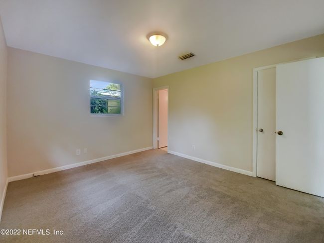 8032 Naranja Drive W, House other with 4 bedrooms, 2 bathrooms and null parking in Jacksonville FL | Image 17