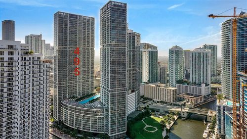 5007-495 Brickell Ave, Miami, FL, 33131-2875 | Card Image