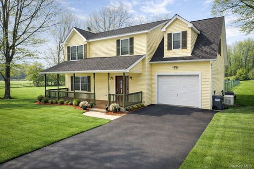 1 Decker Farm Rd, Monticello, NY, 12701-4506 | Card Image