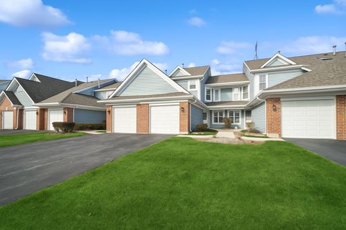 unit-a-216 Winnsboro Ct, Schaumburg, IL, 60193-6116 | Card Image