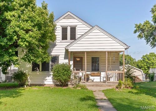 612 Locust St, Red Bud, IL, 62278-1205 | Card Image