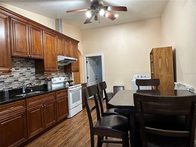 1406 Park Lake St, House other with 3 bedrooms, 3 bathrooms and null parking in ORLANDO FL | Image 12
