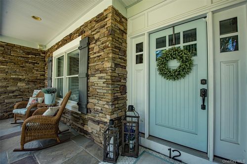 12 Annemarie Dr, Saint James, NY, 11780-2961 | Card Image