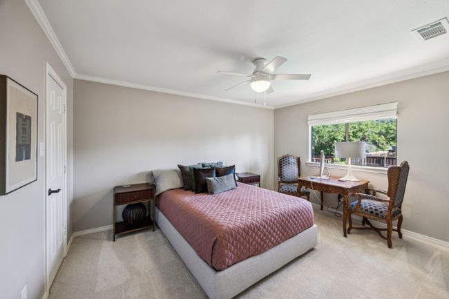 5800 Still Forest Dr, House other with 4 bedrooms, 4 bathrooms and null parking in Dallas TX | Image 13