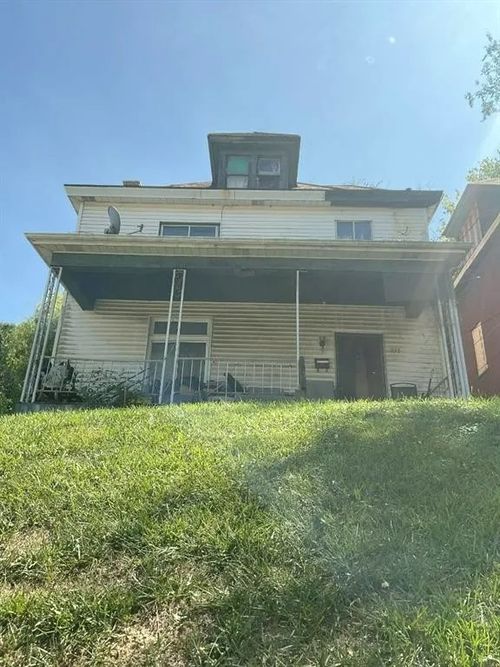 353 High St, Brownsville, PA, 15417-2127 | Card Image