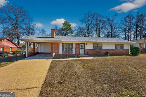2404 19th Ave, Valley, AL, 36854-2828 | Card Image