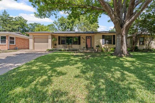 5420 Fursman Ave, Fort Worth, TX, 76114-4508 | Card Image