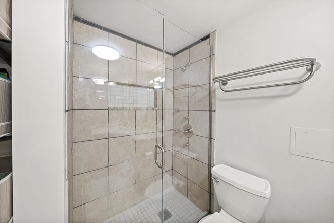 APT-1409 - 1850 N Clark St, Condo with 3 bedrooms, 3 bathrooms and 2 parking in CHICAGO IL | Image 25