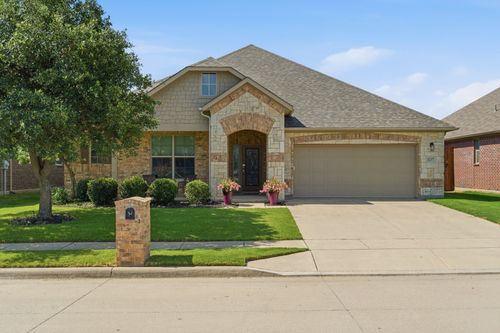 1237 Mesa Crest Dr, Haslet, TX, 76052-6124 | Card Image