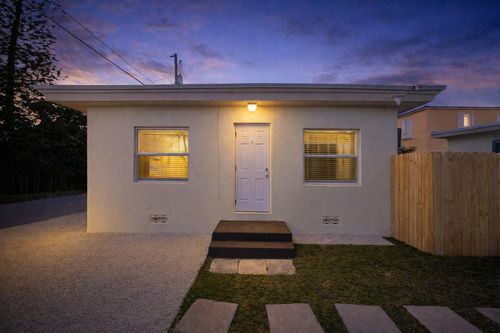 1-1744 Madison St, Hollywood, FL, 33020-5537 | Card Image