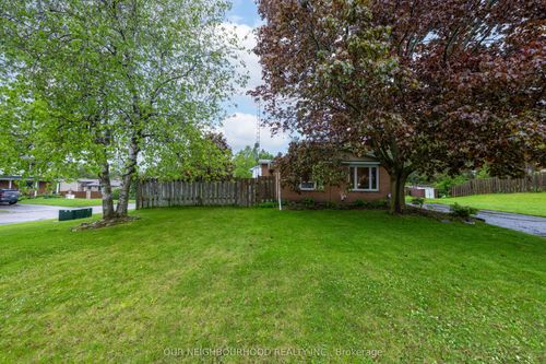 24 Andrews Rd, Orono, ON, L0B1M0 | Card Image