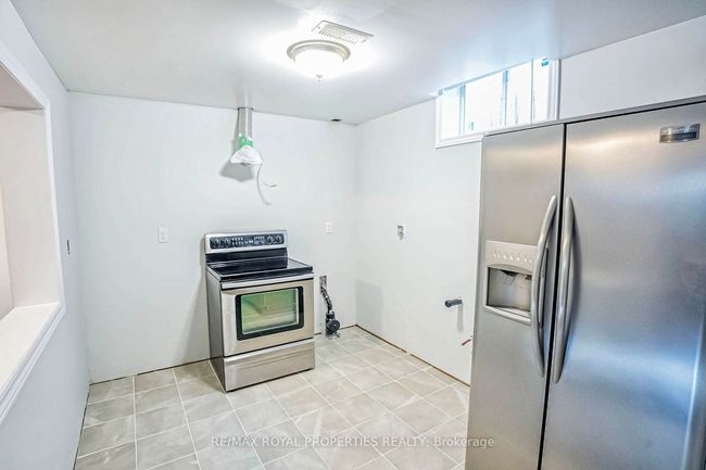 38 Sanders Dr, House other with 4 bedrooms, 4 bathrooms and 2 parking in Markham ON | Image 29