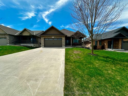 {{alt}} | Card Image