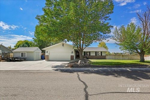 8795 W Kiowa Dr, Boise, ID, 83709-6320 | Card Image
