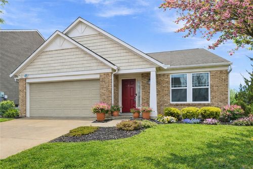 4264 Hunting Hawk Dr, Lebanon, OH, 45036-7041 | Card Image