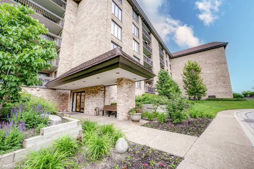 108-1621 Mission Hills Rd, Northbrook, IL, 60062-5738 | Card Image