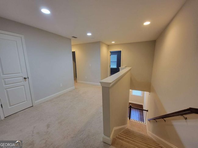 8265 Village Pl, Townhouse with 3 bedrooms, 3 bathrooms and 2 parking in Suwanee GA | Image 16