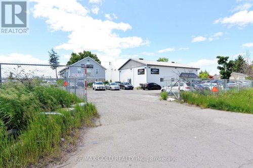 14940 Hurontario St, Inglewood, ON, L7C2C2 | Card Image
