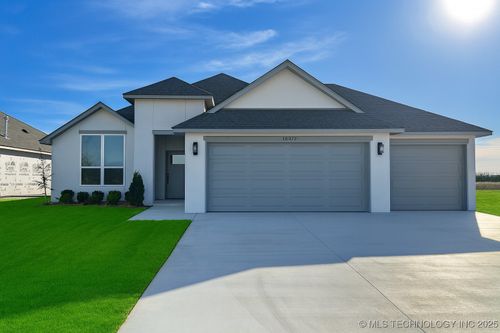 10316 E 132nd St S, Bixby, OK, 74008-4787 | Card Image