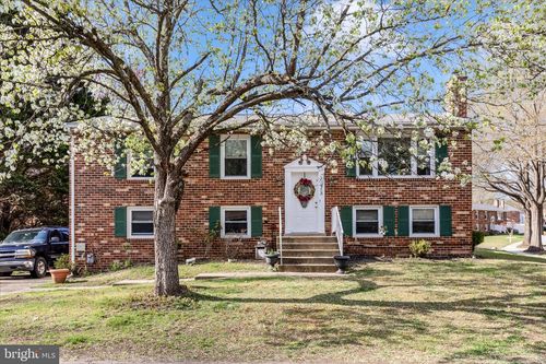 11913 Birchview Dr, CLINTON, MD, 20735-4157 | Card Image