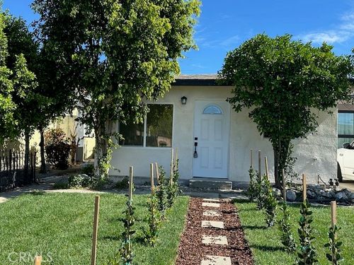 1/2 Natick, North Hills, CA, 91343 | Card Image