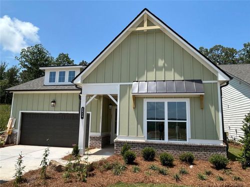 1549 Assembly Circle, Gainesville, GA, 30501 | Card Image