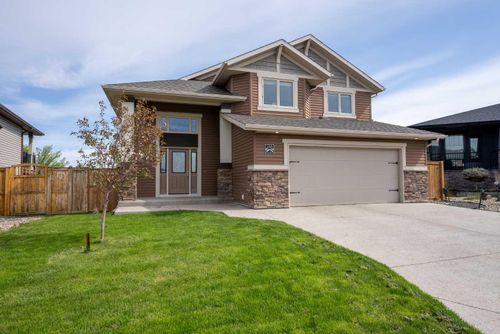 255 Canyon Estates Way W, Lethbridge, AB, T1K5W7 | Card Image