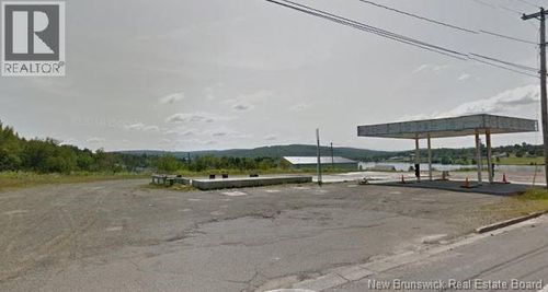 15 Carleton Dr, Nackawic, NB, E6G1W2 | Card Image