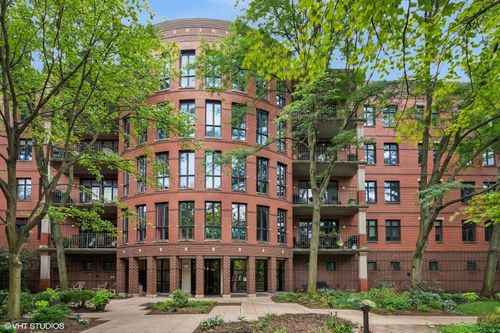 apt-5a-1 Gale Ave, River Forest, IL, 60305-2064 | Card Image