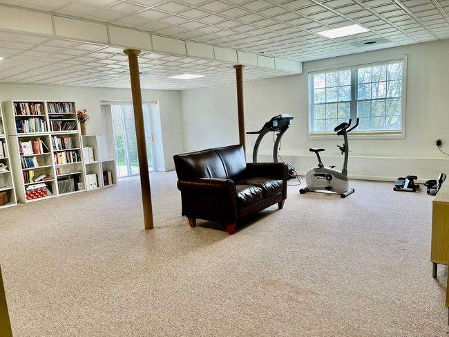 1 Maplecrest Ln, House other with 4 bedrooms, 3 bathrooms and null parking in Hamden CT | Image 33
