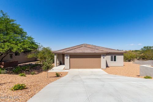 941 E Vault Mine Ct, Green Valley, AZ, 85614-6204 | Card Image