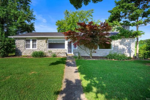 3911 S County Road 800 E, Selma, IN, 47383-9617 | Card Image