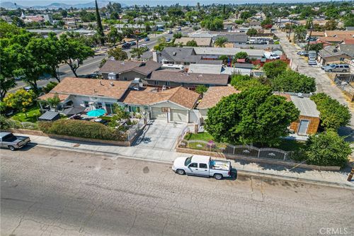 491 E C St, Colton, CA, 92324-2837 | Card Image