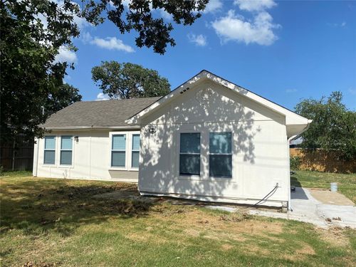 1206 Redbud St, Little Elm, TX, 75068-4060 | Card Image