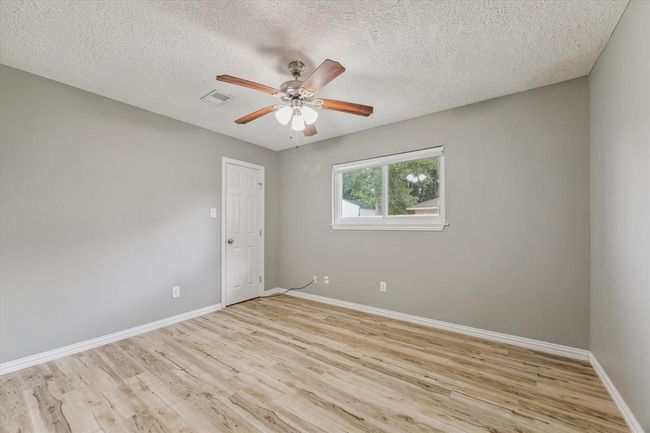 2804 Neches River Dr, House other with 3 bedrooms, 2 bathrooms and 2 parking in Pearland TX | Image 13