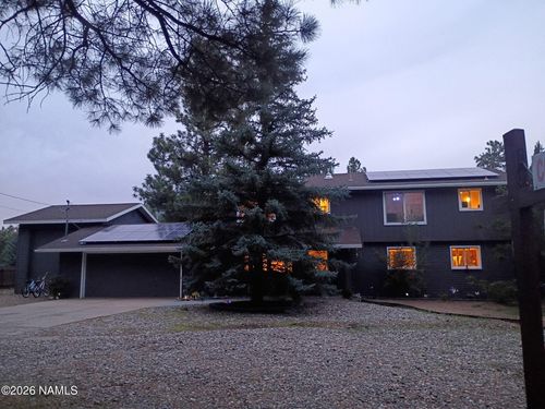 2945 N Pebble Beach Dr, Flagstaff, AZ, 86004-7421 | Card Image