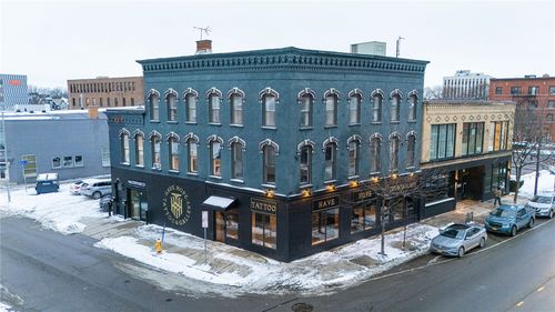 186 Monroe Ave, Rochester, NY, 14607-3530 | Card Image