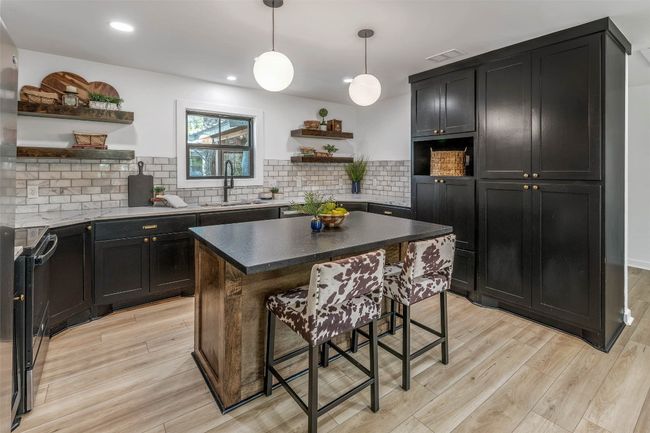 798 Lcr 703, House other with 3 bedrooms, 3 bathrooms and 1 parking in Kosse TX | Image 6