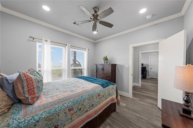1227 Alexander Rd, House other with 5 bedrooms, 4 bathrooms and 2 parking in Moody TX | Image 23