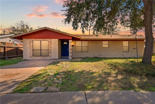 1110 Shephard Dr, Corpus Christi, TX, 78412-3534 | Card Image