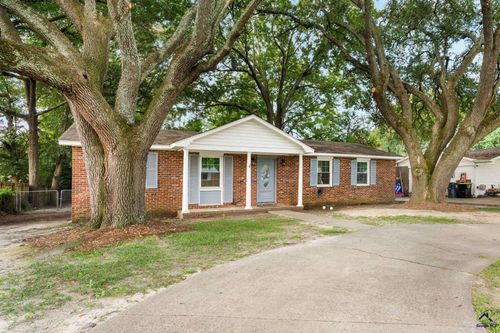 114 Karen Dr, Warner Robins, GA, 31088-5581 | Card Image
