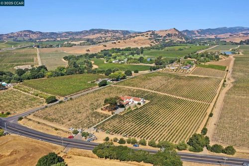 5267 Old Sonoma Rd, Napa, CA, 94559-9778 | Card Image