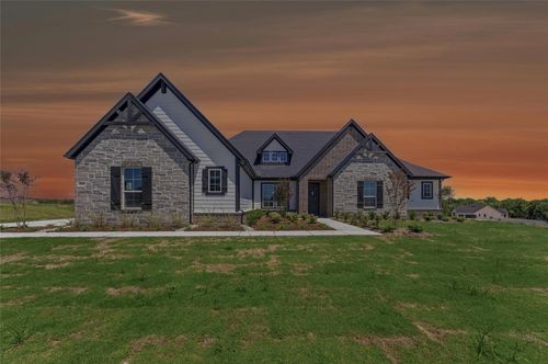 815 Valley Ridge Rd, Van Alstyne, TX, 75495-7175 | Card Image