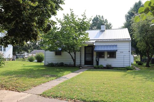1414 Magnolia Ave, Elkhart, IN, 46514-2827 | Card Image