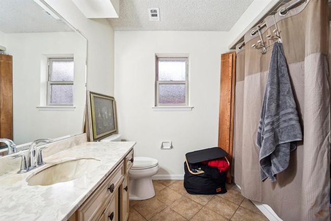 3019 Durban Dr, House other with 4 bedrooms, 3 bathrooms and 2 parking in Houston TX | Image 20